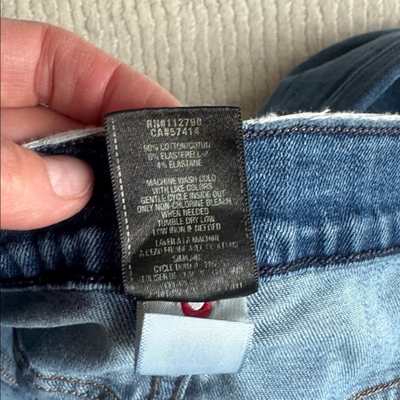 True Religion Bobby Classic Blue Denim Women’s Jeans size 30 - Picture 12 of 13